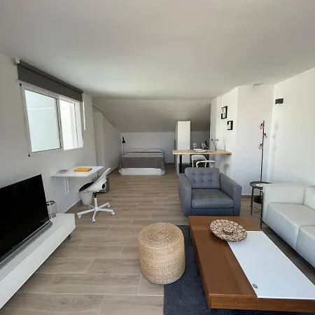 Then A Loft * Godella